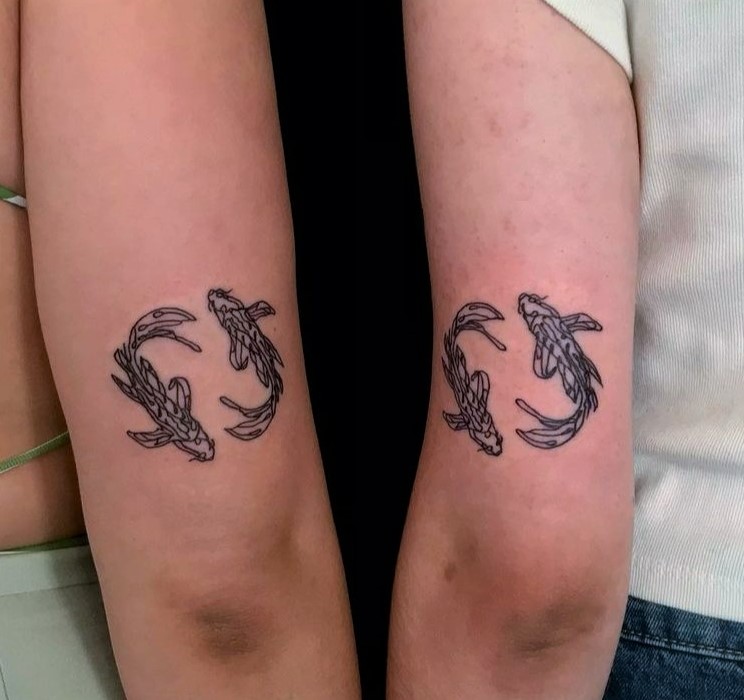 Koi Fische Geschwistertattoo